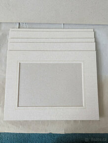 Pasparty plátěné, zkosené okraje