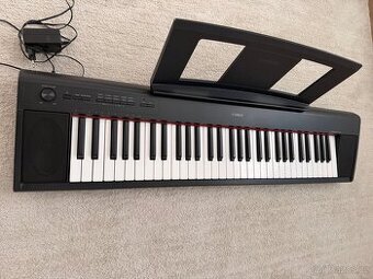 Yamaha Piaggero NP-12B, digitální piano/klávesy