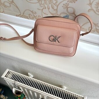 Kabelka Calvin Klein