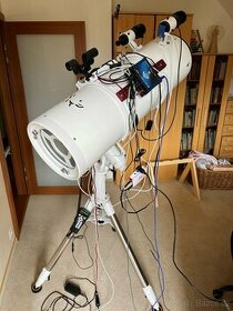Zánovní dalekohled Foto-Newton 250/1000 mm s příslušenstvím - 1