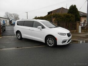Chrysler Pacifica 3,6 4x4 AWD  Limited Adapttemp 2021