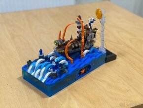 Svítící LEGO LOĎ ve vlnách