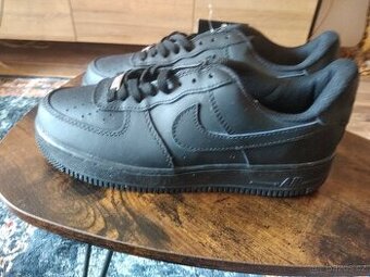 Obrázek k inzerátu: Nike Air Force 1