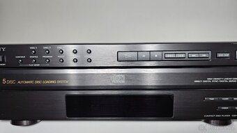 CD přehrávač s changerem Sony CDP C422M