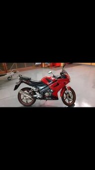Honda CBR 125 NEPOJÍZDNÁ
