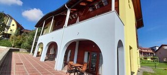Apartmánový byt s terasou v 1. řadě u kotviště resortu Marin