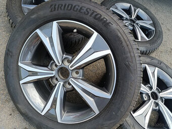 5x114,3 Toyota C-HR 6,5Jx17 ET45 číslo PW457-10001 alu disky