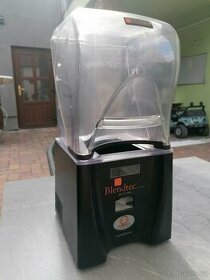 Tlumič hluku na mixér Blendtec a podstavcem - 1