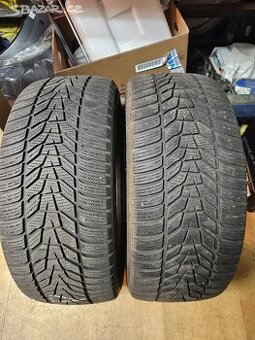 Zimní pneu 235/45/18 R18 Hankook Winter icept evo3