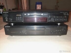 SONY COMPACT DISC PLAYER CDP-XE310