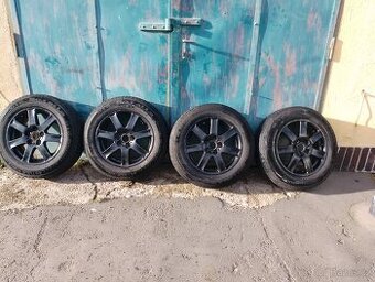 Alu Volkswagen T5 205/65 R16C (zimní Dot 25/23)