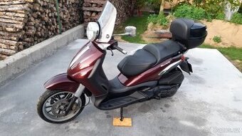 Piaggio Beverly 500