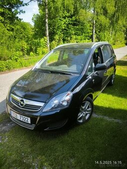 Opel Zafira b 1.6 85kw 2010