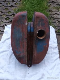 Jawa Pionýr nádrž