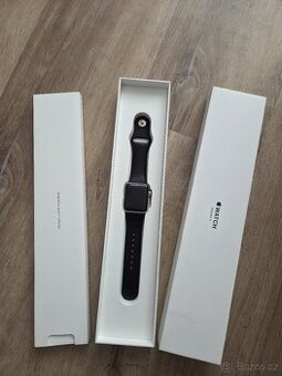 Apple Watch 3, 38 mm, stříbrné