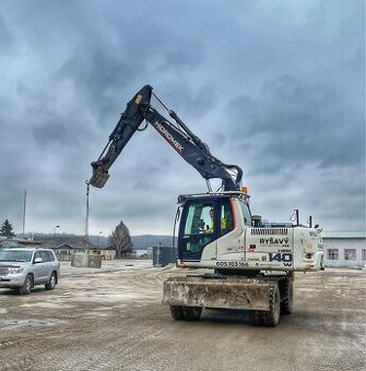 Otočný kolový bagr Hidromek HMK 140w
