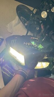 Světlo yamaha r125 2019 2022