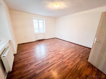 Pronájem bytu 1+1 42m2, Jarošova ul. Znojmo