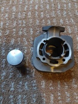 Válec Derbi nepoužitý