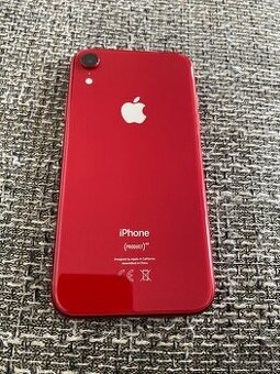 iPhone XR top stav
