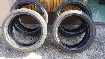 2ks letni pneu Fulda 225/40-18 vzorek okolo 4mm