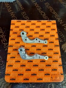 Adaptér pro přední brzdič BREMBO - KTM/Husqvarna/GASGAS