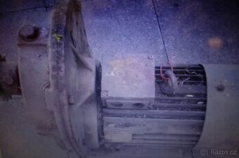 Elektromotor + převodovka