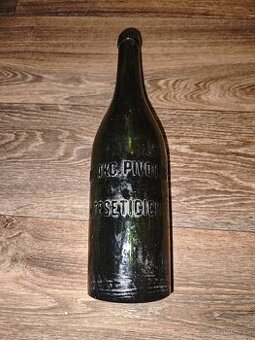 Historická pivní lahev