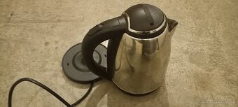 Rychlovarná konvice elta