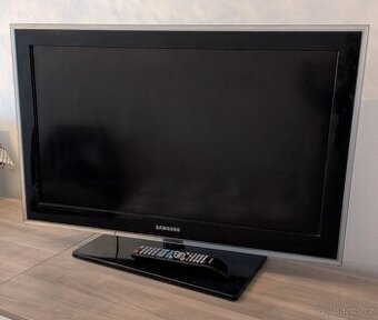 LCD TV zn. SAMSUNG LE32D550