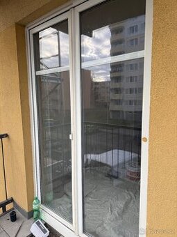 Balkonové dveře 239 cm X 157 cm