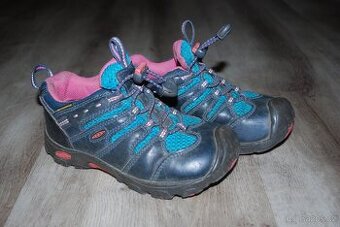 BOTY/BOTIČKY, ZN.KEEN, VEL.29