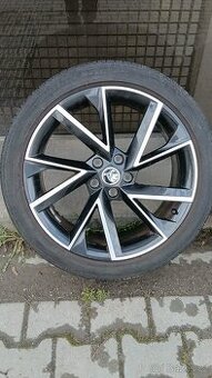 Vega 19 alu kola 8x19 5x112