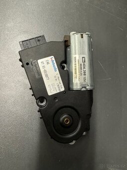 Motorek střešního okna e46  1793036A