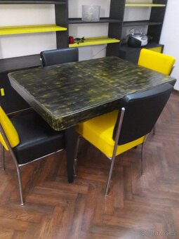 Retro židle a stůl