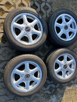 4x alu disky 4x100 R15, letní pneu 90%