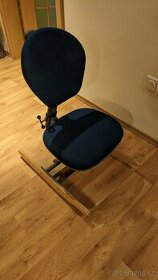 Dětská rostoucí houpací židle
