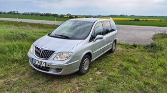 Lancia Phedra 2,2 HDi 125 kw bi-turbo