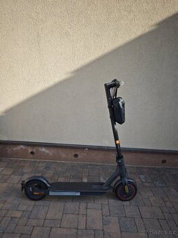 Koloběžka Xiaomi scooter 2 pro