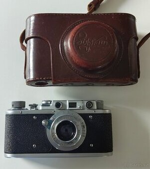 Zorki + 50/3.5 Industar 22 - 1