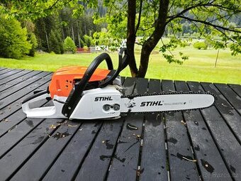 Stihl MS271C málo jetá cca 20hod