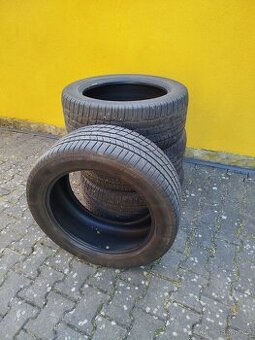 Pneu Continental 285/45 R20 XL