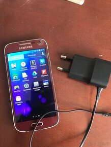 Prodám mobilní telefon Samsung S4mini