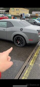 Kola s pneu na Dodge Challenger/Charger Widebody