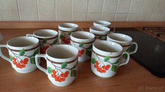 Staré retro hrnky