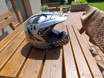 Helma Fox V-3