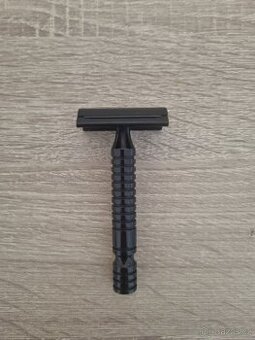 Holící strojek Razorock BBS