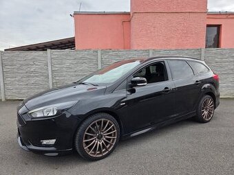 FORD FOCUS ST LINE ECOBOOST KOMBI 2018