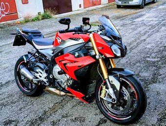 BMW s1000r