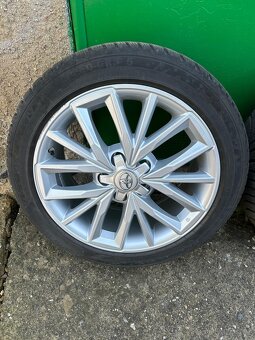 Originální Toyota sada pneumatik R17